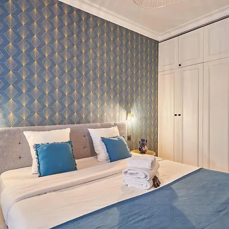 Opera By Prestige *